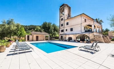 Charming Holiday Villa Les Mines – Serene Getaway for Relaxation and Fun