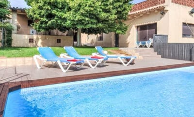 La Tilia II: Stunning Holiday Villa for Rent in Tranquil Location