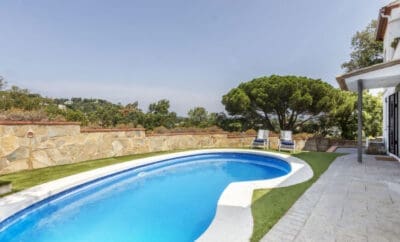 Luxurious Julilou Holiday Villa for Perfect Getaways