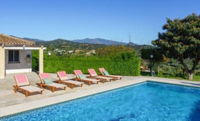 Luxury Villa Hermana – Stunning Holiday Rental with Spectacular Views