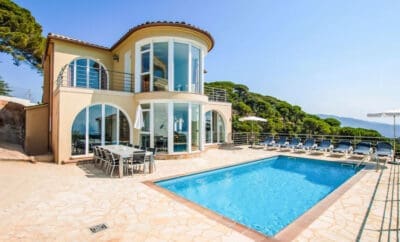 Stunning Gaudí-Inspired Villa for Your Dream Holiday Getaway