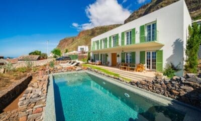 Book Your Dream Private Villa: Coral Cabana Portugal Rental