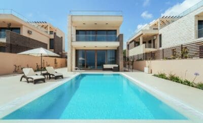 Book Your Dream Villa Sanjarenje in Montenegro Today
