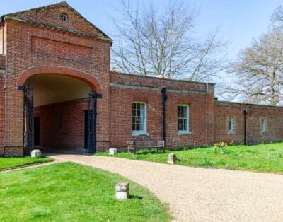Charming Holiday Villa The Old Courtyard in the UK