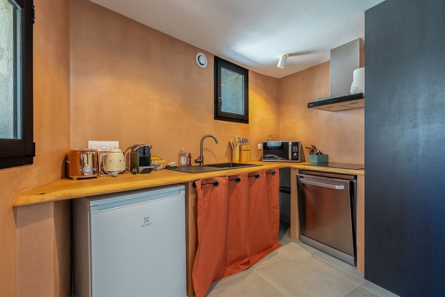Discover Your Dream Villa in Beautiful Corde, France