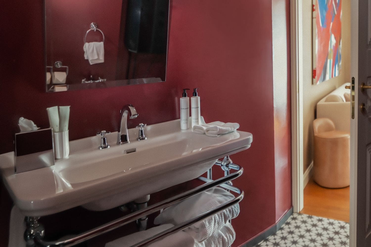 Luxurious Verona Junior Villa for Unforgettable Holiday Rentals