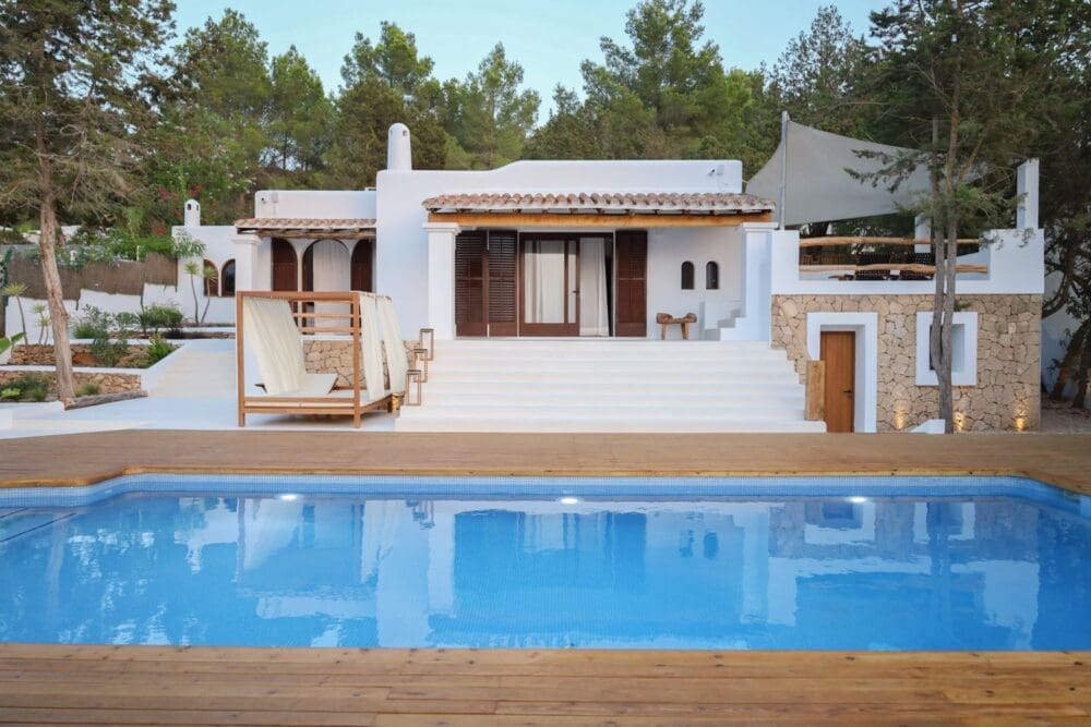 Rent-holiday-Stunning Can Rafelito Villa Rental in Spain's Paradise-Sant Josep de sa Talaia