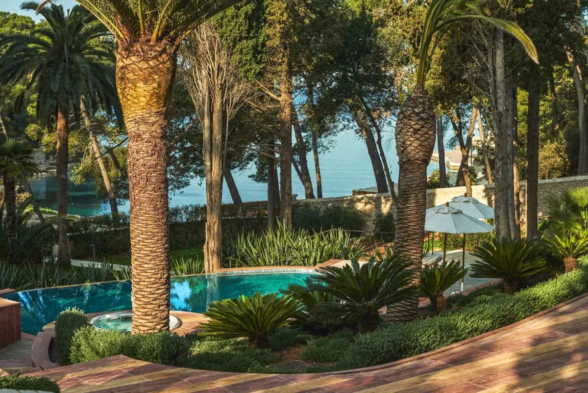 Luxury holiday villa rental Croatia Mali Losinj private pool by the sea