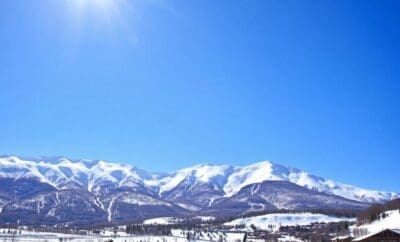 Aspen Snowmass 2026: Mastering Four Mountains and Navigating the Town’s Luxury Art and Dining Scene