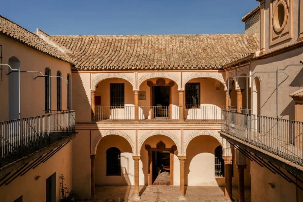 Rent Holiday Homes Cordoba Courtyard Palace — Exquisite 17th-Century Villa with Private Pool near Seville & Cordoba, Spain