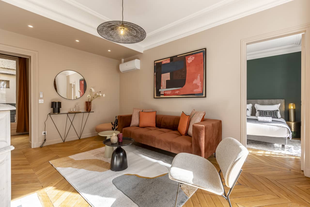 Apartment Champs-Élysées Paris 8th Arrondissement – Luxury 3-Bedroom En-Suite Rental