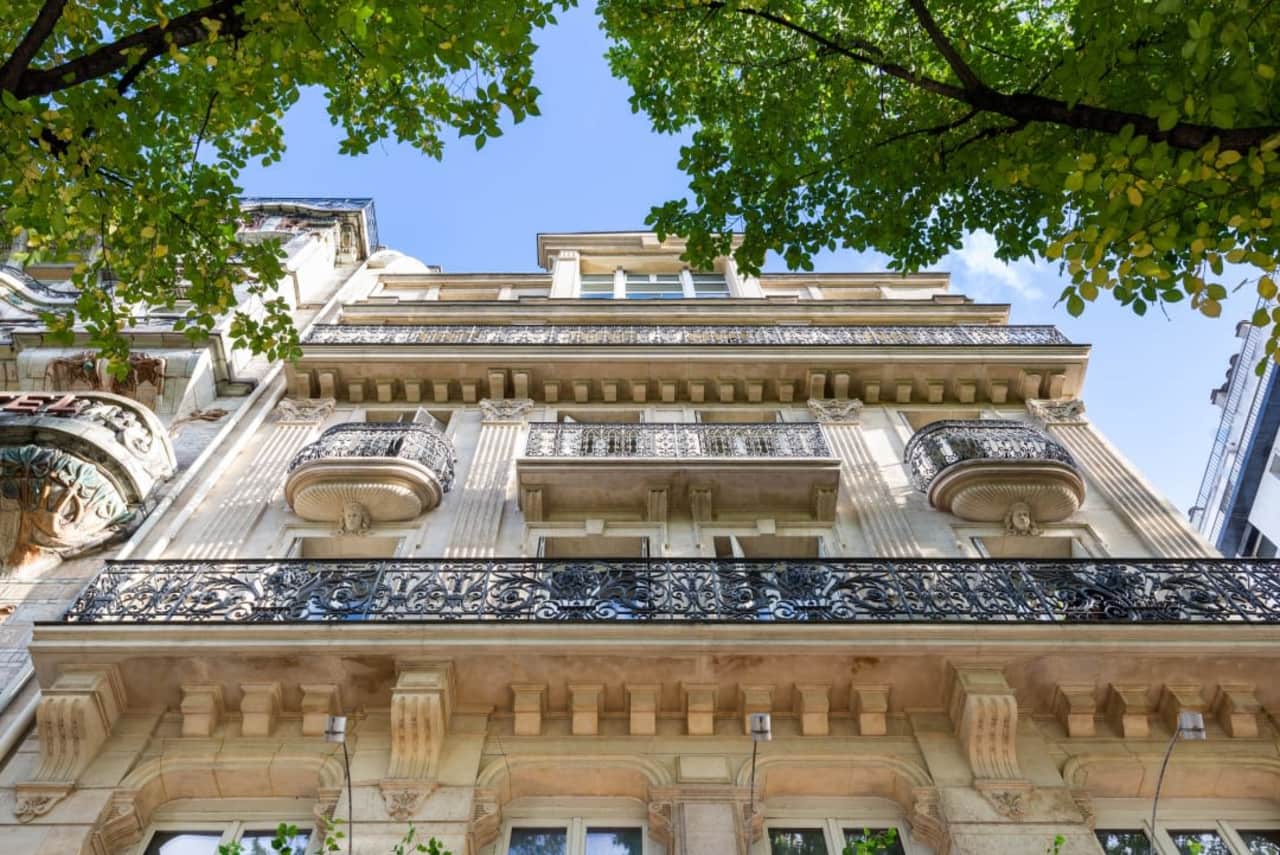 Apartment Ternes – Luxury 3-Bedroom Rental Champs-Élysées Paris 8th Arrondissement