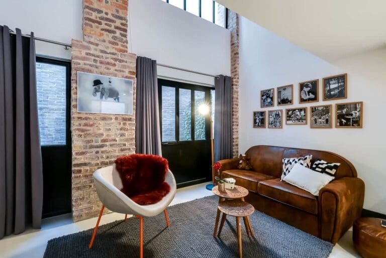 Luxury 2-Bedroom Montmartre Villa | Iconic Paris Location