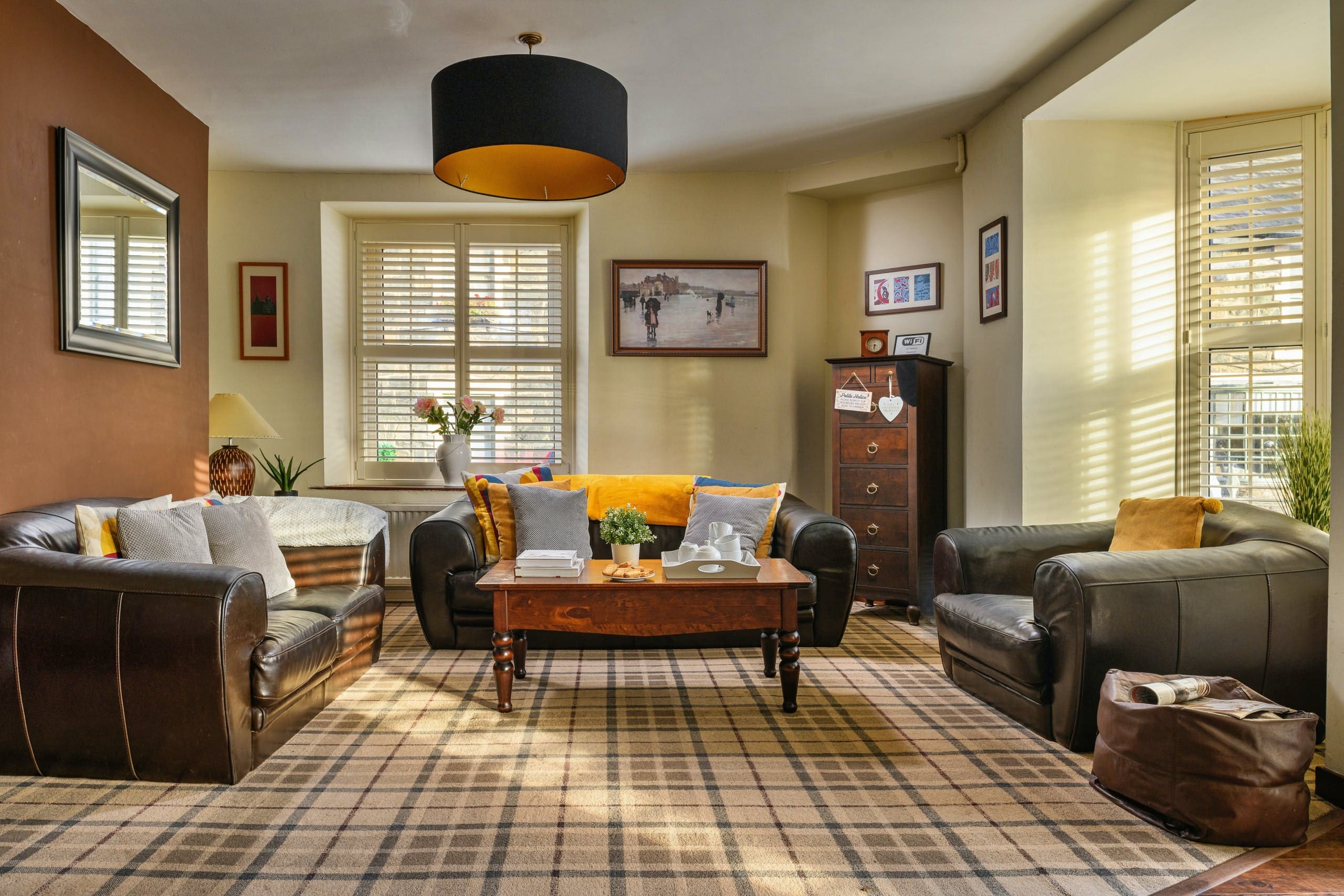 Apartment Cwmorthin Porthmadog: Spacious 5-Bedroom Golf Villa Rental with Hot Tub, Porthmadog