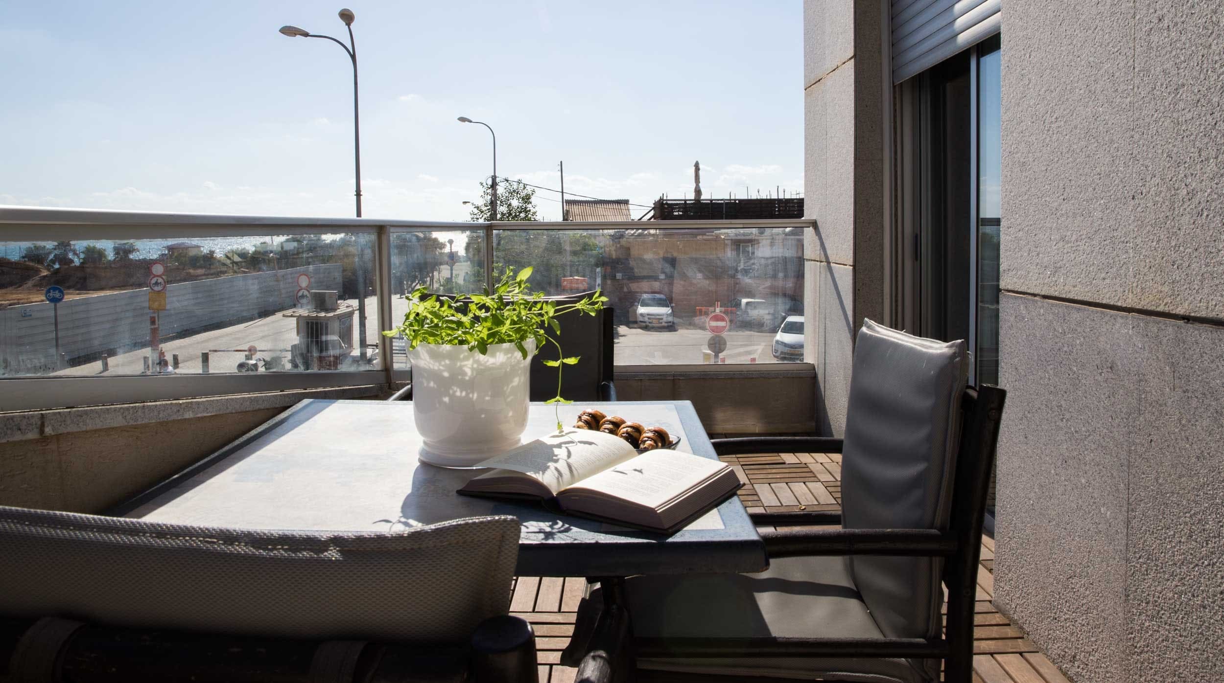 Apartment Shalosh Tel Aviv: 3-Bedroom Luxury Apartment with Sea Views, Tel Aviv