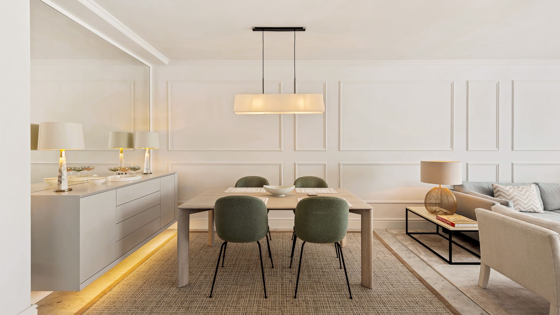 Casa Acanthus Marbella: Luxury 2-Bedroom Apartment with Seaview and Pool, Marbella