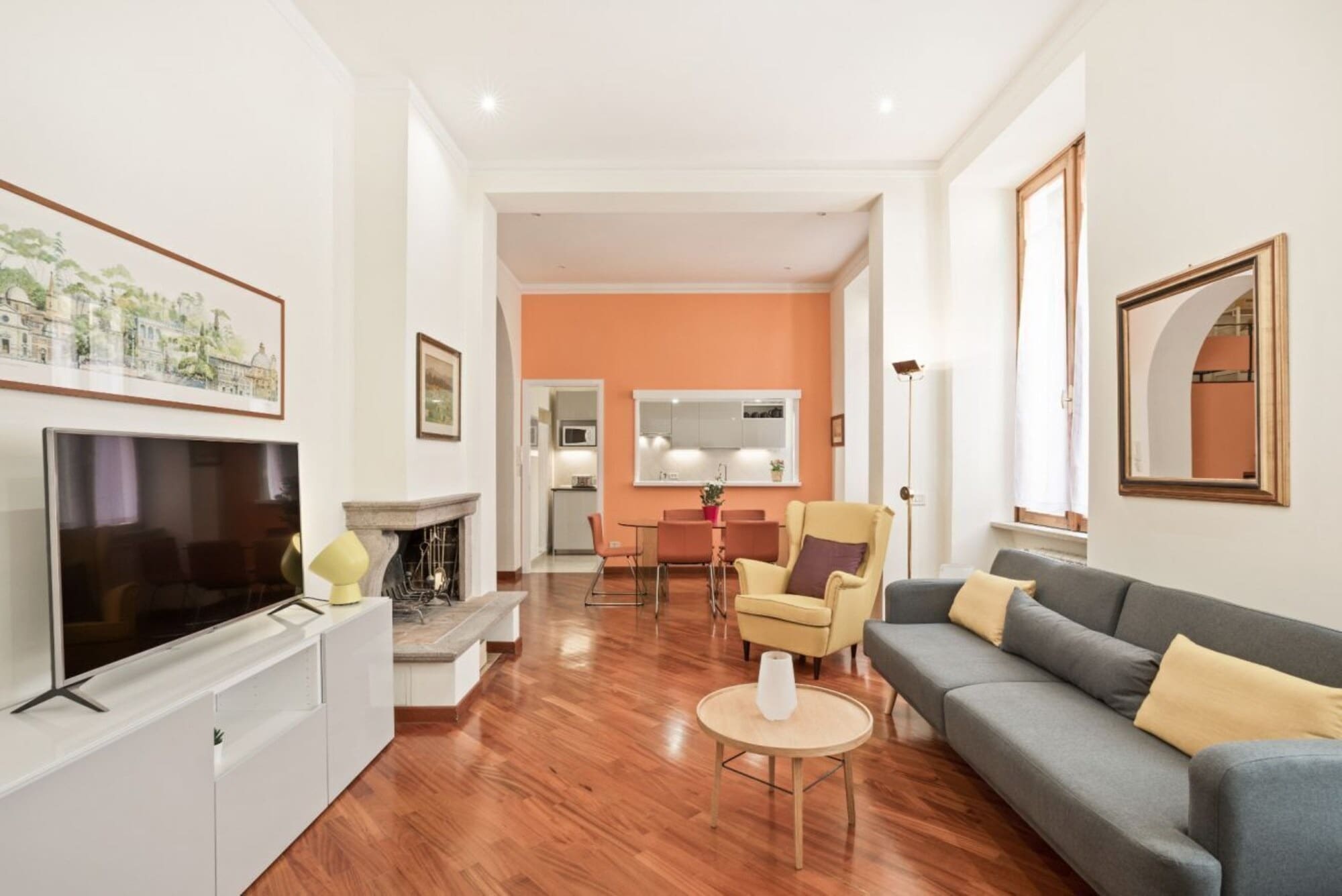 Casa Acquedotto Tuscolano: Spacious 2-Bedroom Apartment for Families, Rome Tuscolano