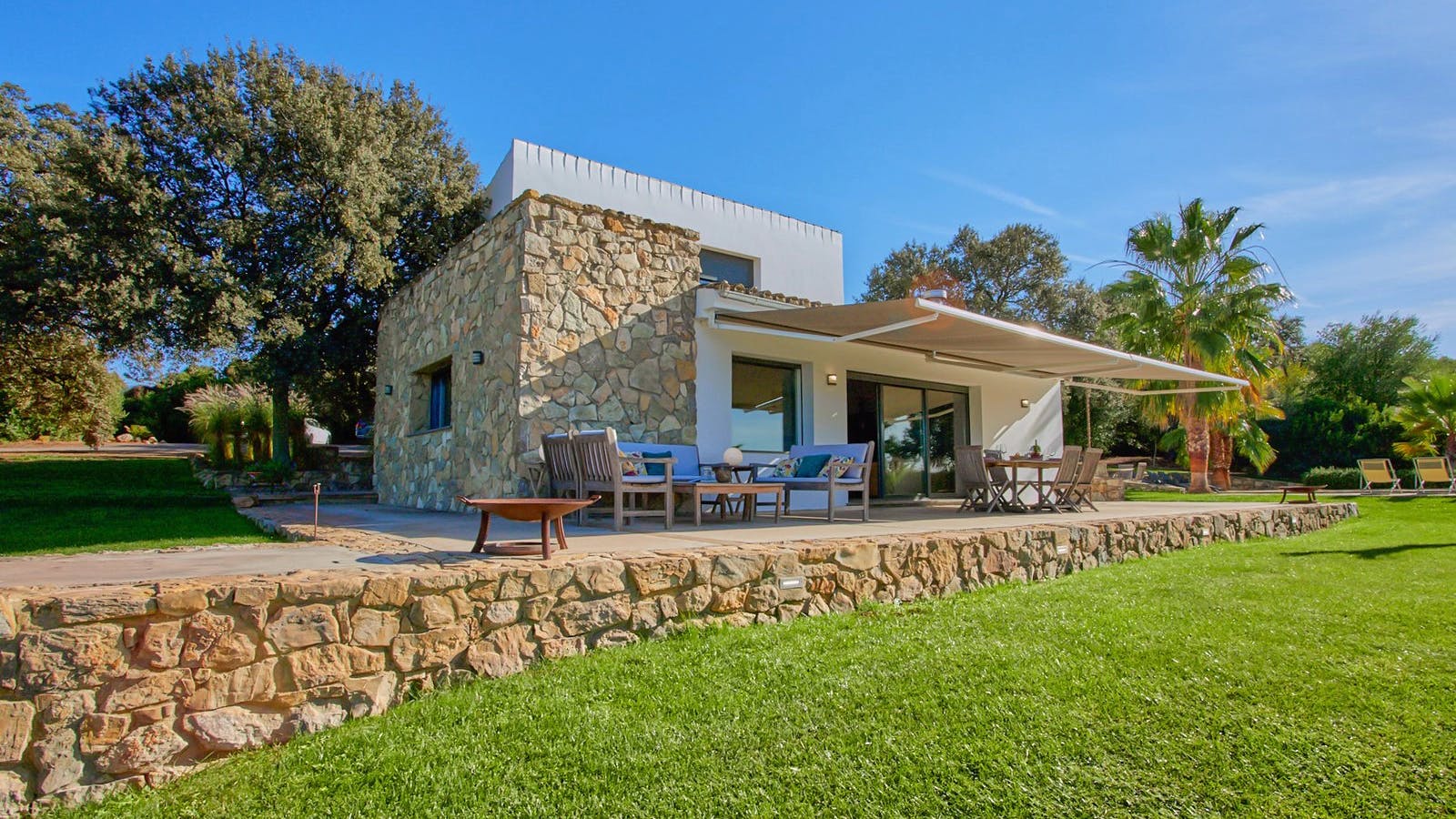 Casa Alcornoque Arcos: Luxury 3-Bedroom Villa with Private Pool and Sea Views, Andalusia