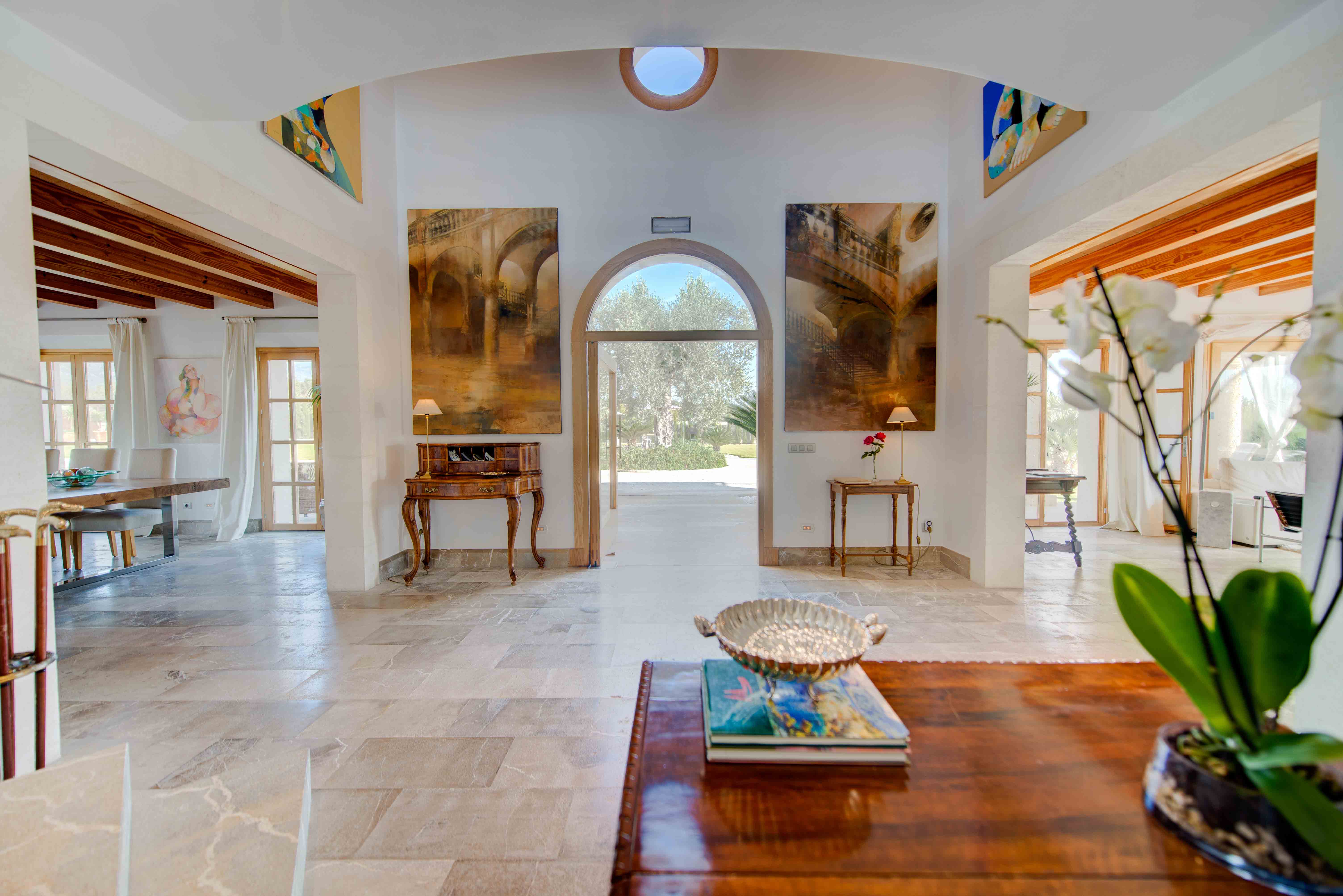 Casa Alfabia Inca Inca: Luxury 4-Bedroom Apartment with Pool and Hot Tub, Inca