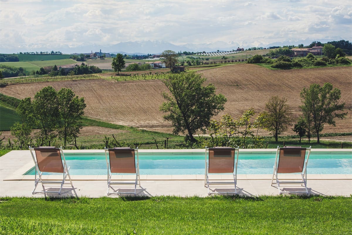 Casa Barbotto Alessandria: Spacious 3-Bedroom Apartment with Swimming Pool in Alessandria