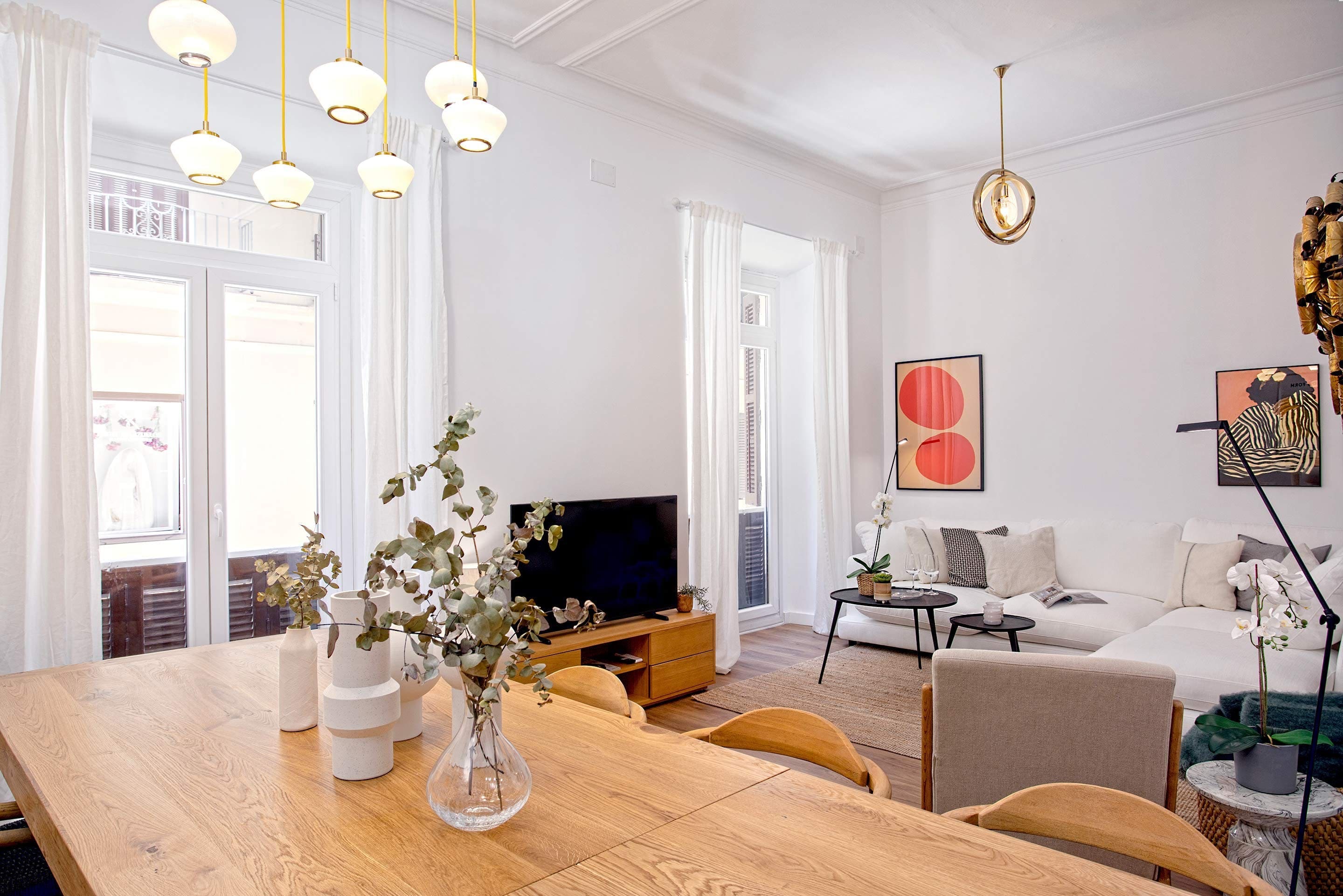 Casa Biznaga Malaga: Spacious 4-Bedroom Luxury Apartment with Sea Views in Centro Historico, Malaga