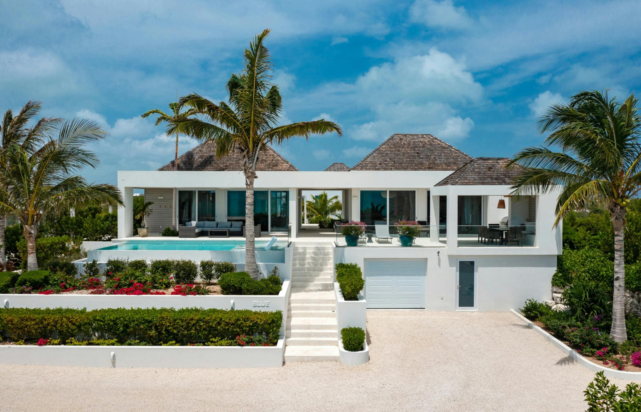Casa Caicos Providenciales Turks and Caicos Islands 2: 2-Bedroom Luxury Apartment with Infinity Pool, Turks and Caicos