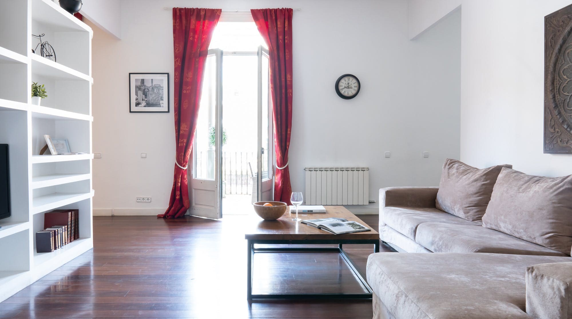 Casa Cerdà Eixample Eixample: 3-Bedroom Apartment with Seaview and Air-Con, Barcelona Eixample