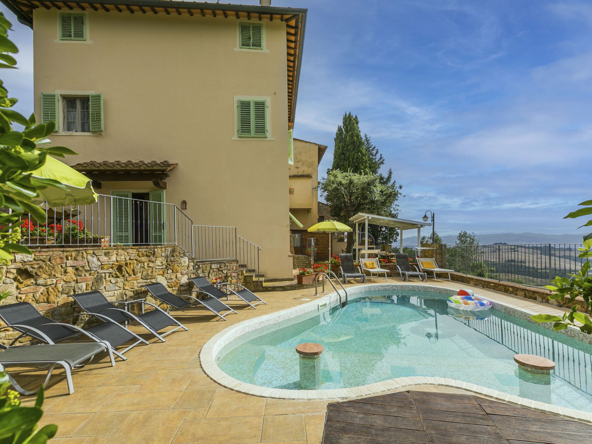 Casa Certaldo Montaione: Historic 5-Bedroom Farmhouse with Private Pool and Vineyard Views in Tuscany Italy