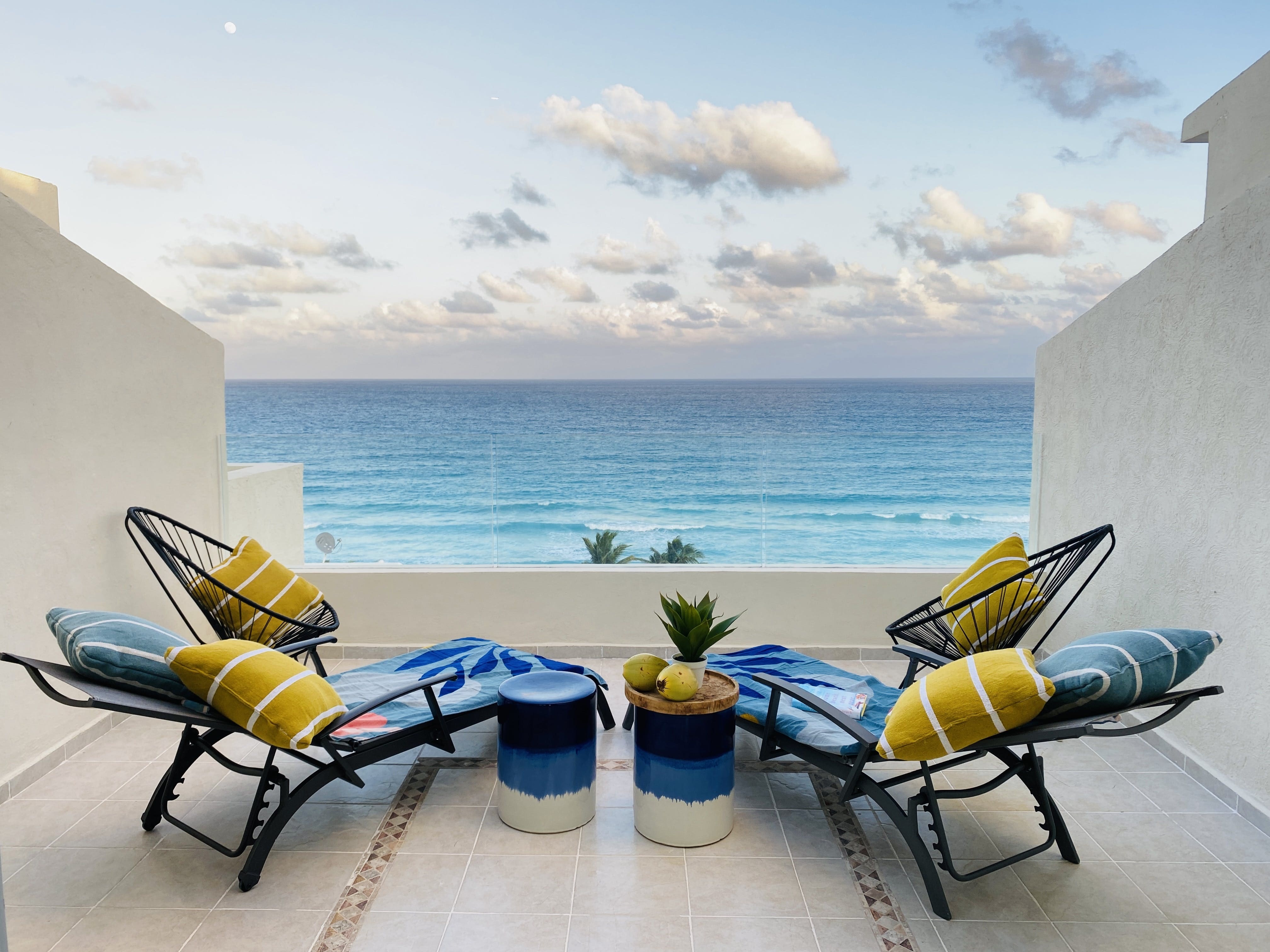 Casa Chac Mool Cancún: Spacious 3-Bedroom Penthouse Rental with Beachfront and Pool, Cancún