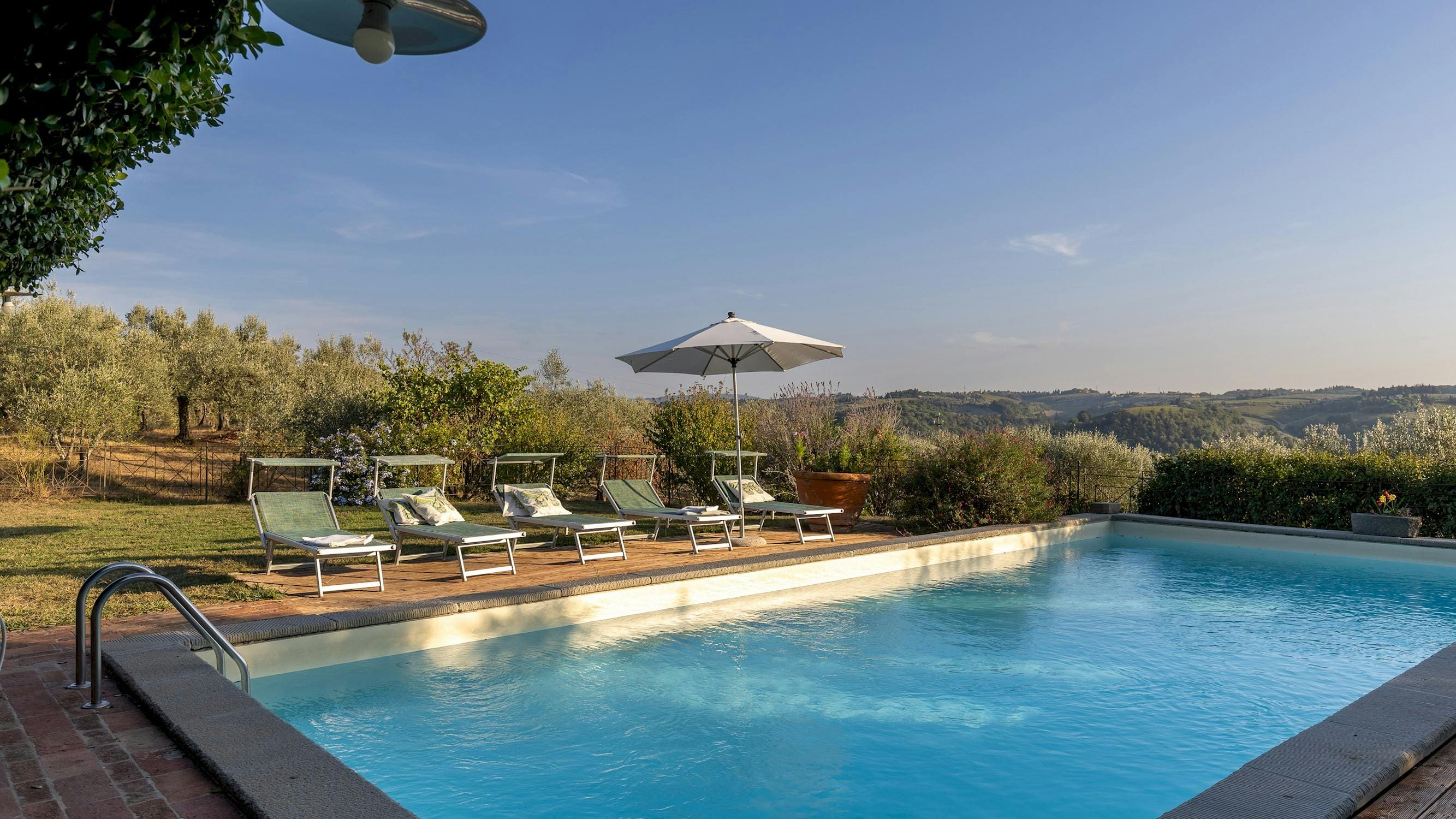 Casa Chianti Tuscany: Luxury 7-Bedroom Villa with Swimming Pool, Tuscany