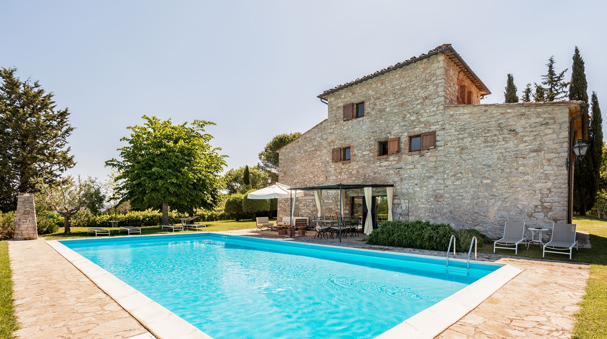 Casa Cipresso Chianti Chianti: Luxury 4-Bedroom Apartment with Pool and Tennis Court, Tuscany