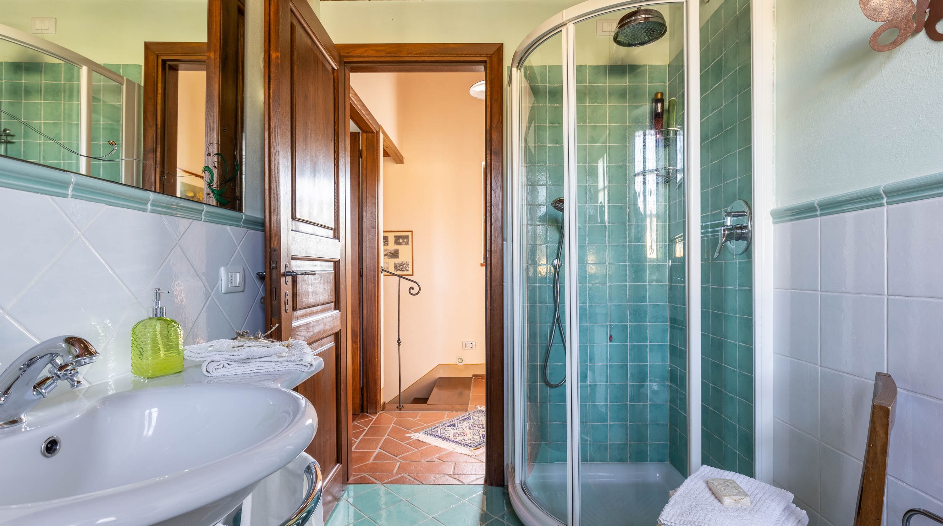 Casa Cipresso Cortona: Luxury 3-Bedroom Apartment with Infinity Pool, Tuscany