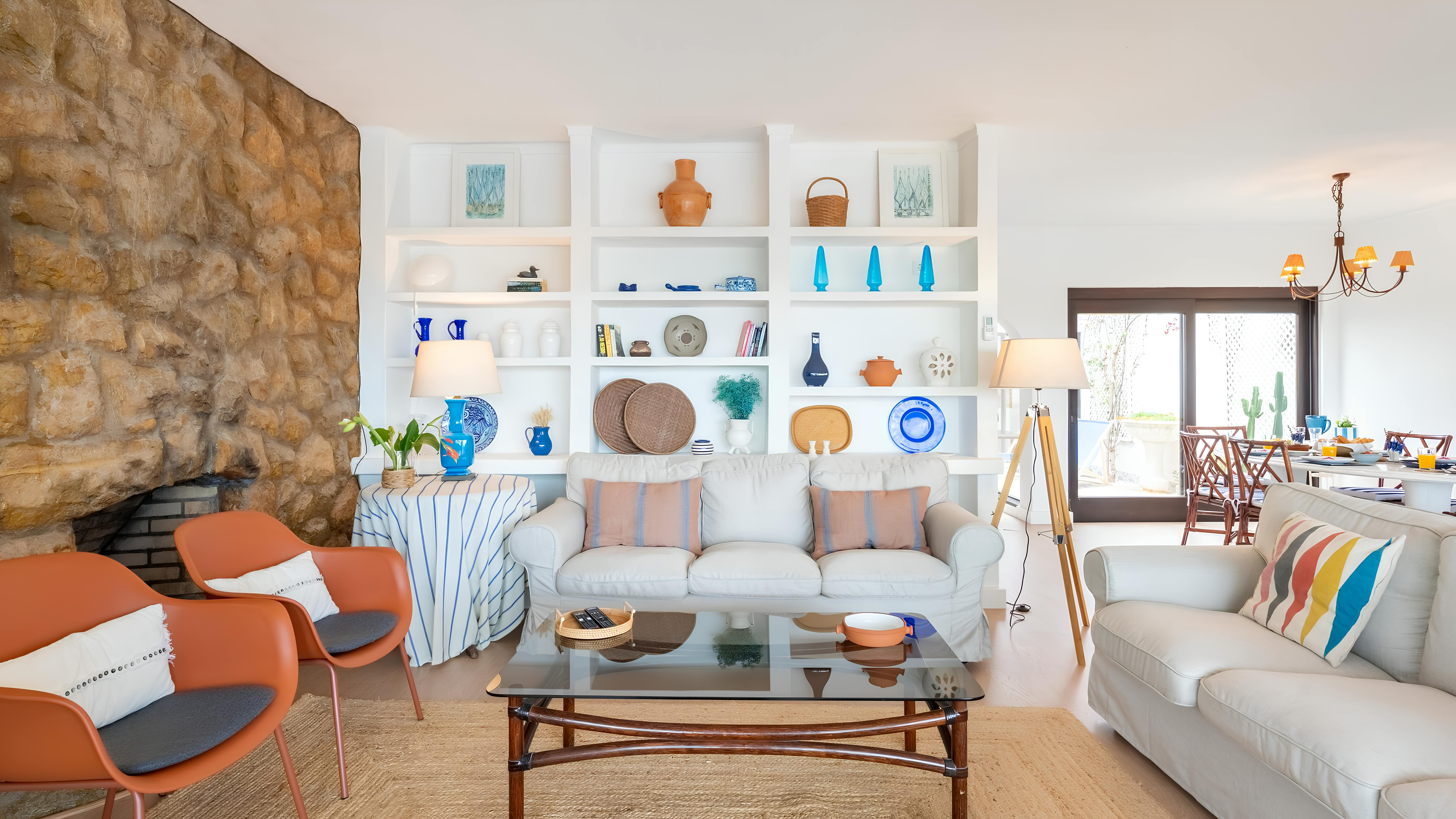 Casa da Praia do Mar: Stunning 5-Bedroom Villa with Seaviews and Pool, Albufeira District