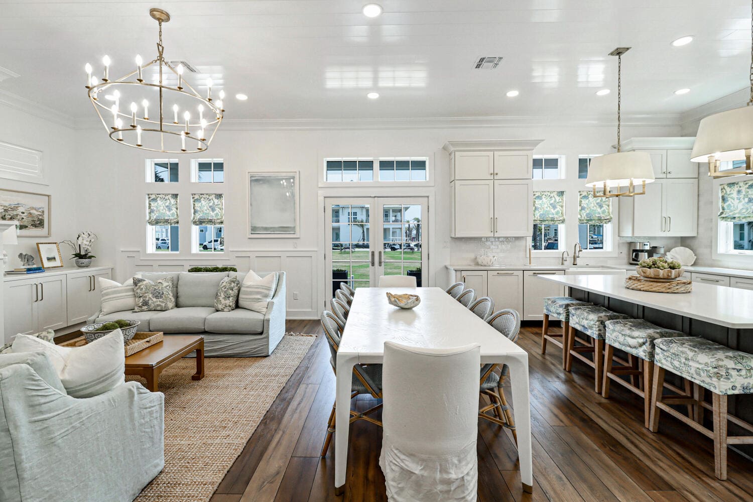 Casa de la Brisa: Stunning 5-Bedroom Luxury Villa Rental with Seaview in Nueces County