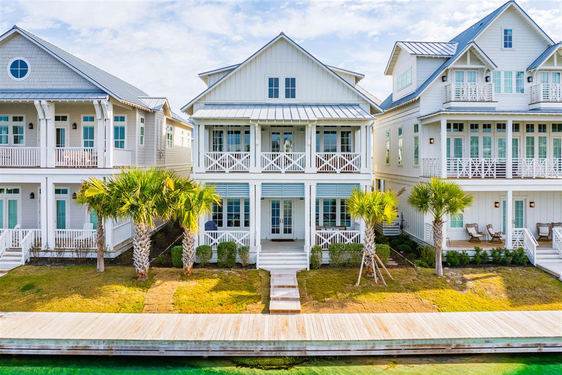 Casa del Lago Texas: Spacious 5-Bedroom Luxury Villa Rental with Pool, Nueces County