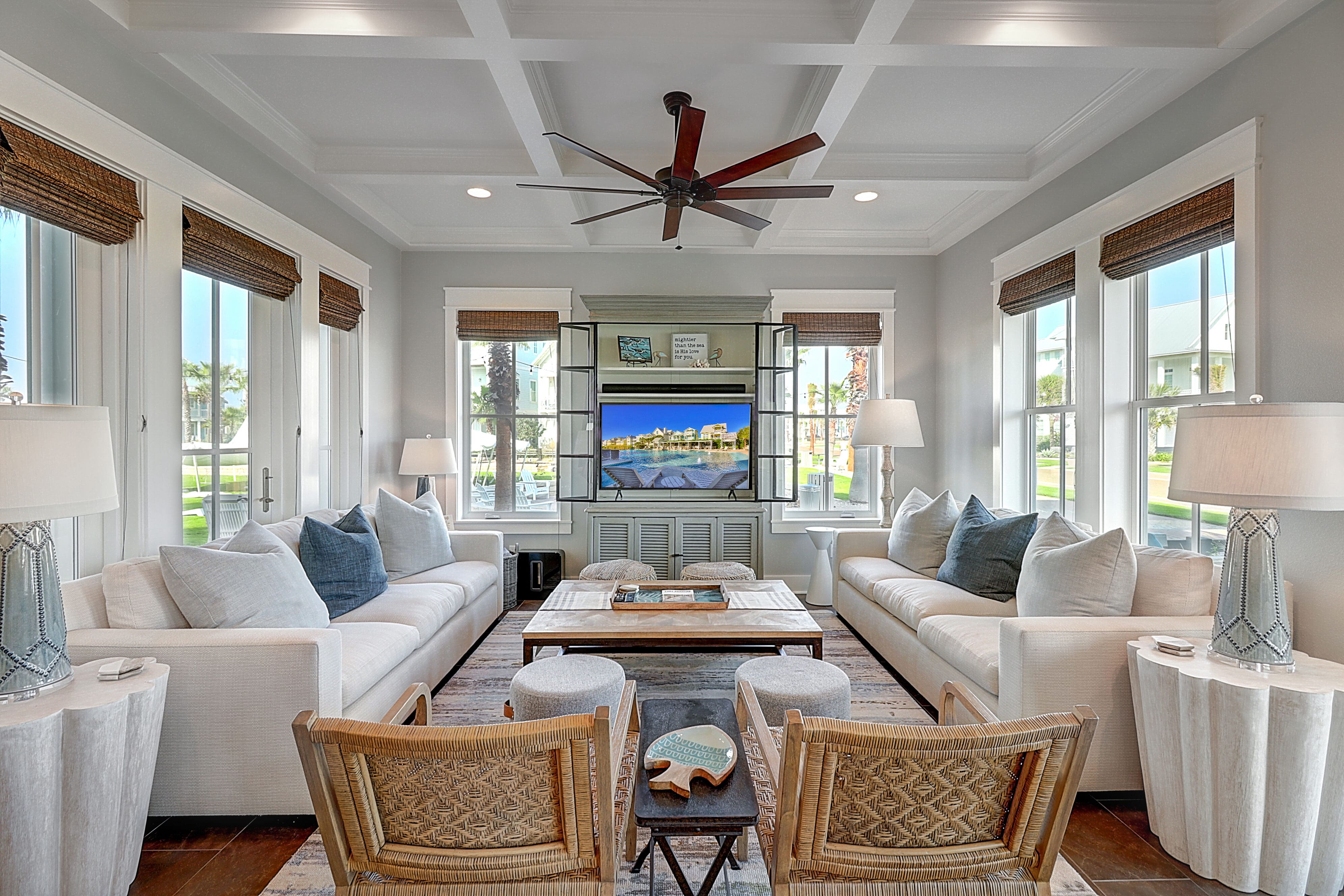 Casa del Mar Texas 2: Stunning 5-Bedroom House with Swimming Pool, Nueces County