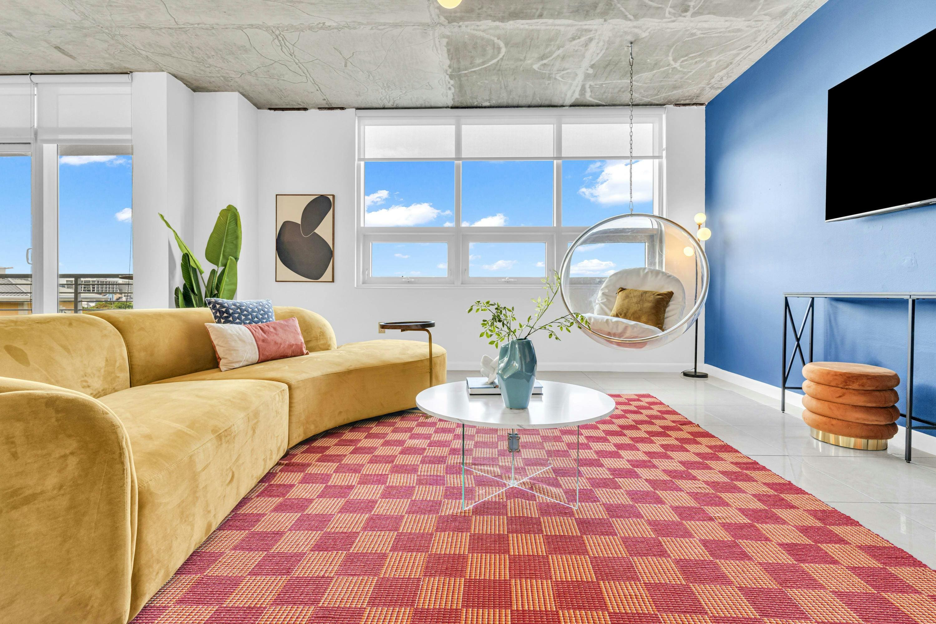 Casa del Río: Stylish 2-Bedroom House with Swimming Pool, Downtown Miami