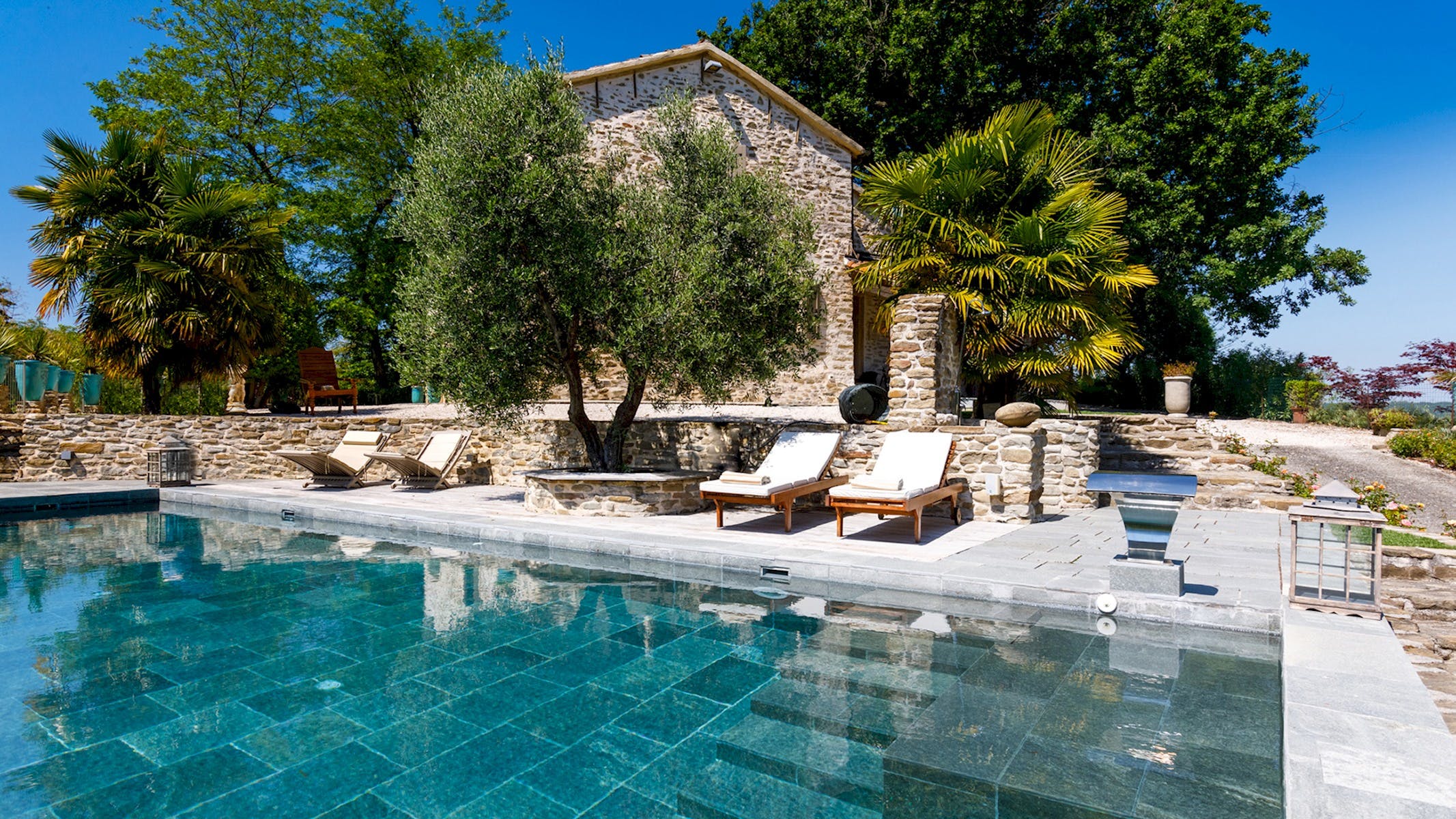 Casa delle Colline: Spacious 4-Bedroom Bologna Apartment Rental with Pool and Hot Tub