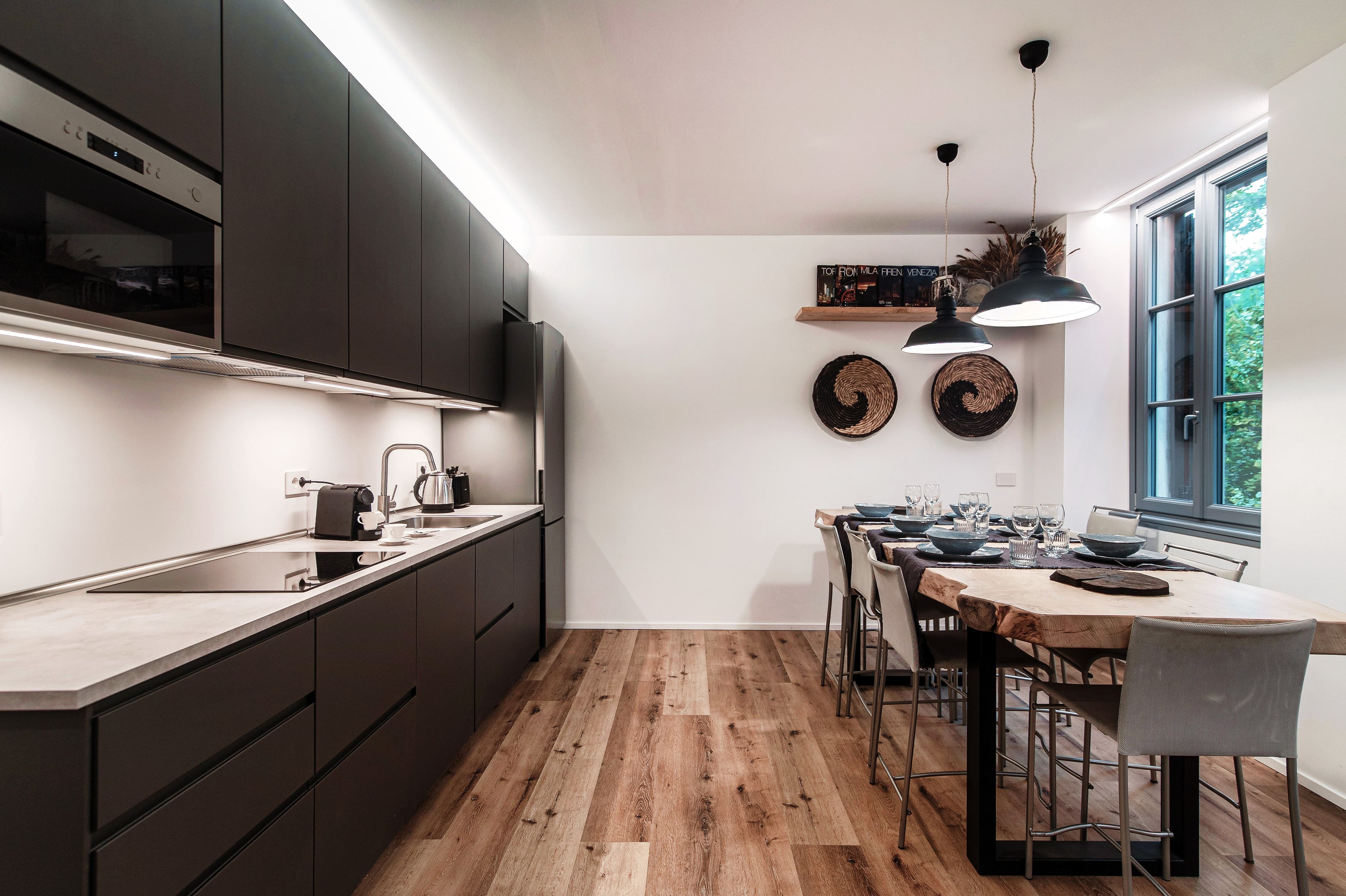 Casa Erba Cernobbio: Spacious 3-Bedroom Apartment with Lake Views, Cernobbio