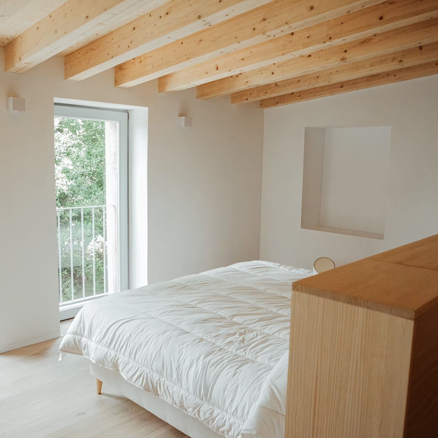 Casa Eume A Coruña: Spacious 4-Bedroom Apartment with Infinity Pool, A Coruña