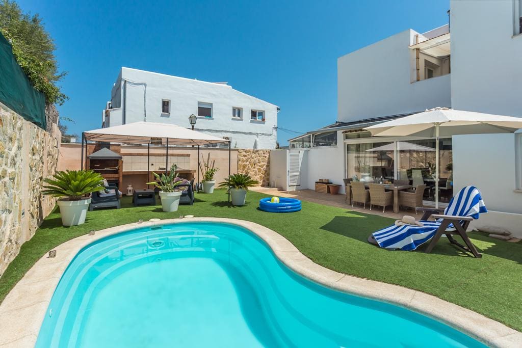 Casa Garbí Cala d’Or: Luxury 3-Bedroom Villa with Pool and Sea Views, Cala d’Or
