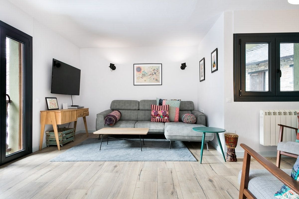 Casa Garós Valdaran: Spacious Family-Friendly 4-Bedroom Apartment, Val d’Aran