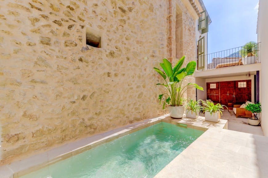Casa Garrover Pollença: Luxury 4-Bedroom Apartment with Private Pool, Pollença