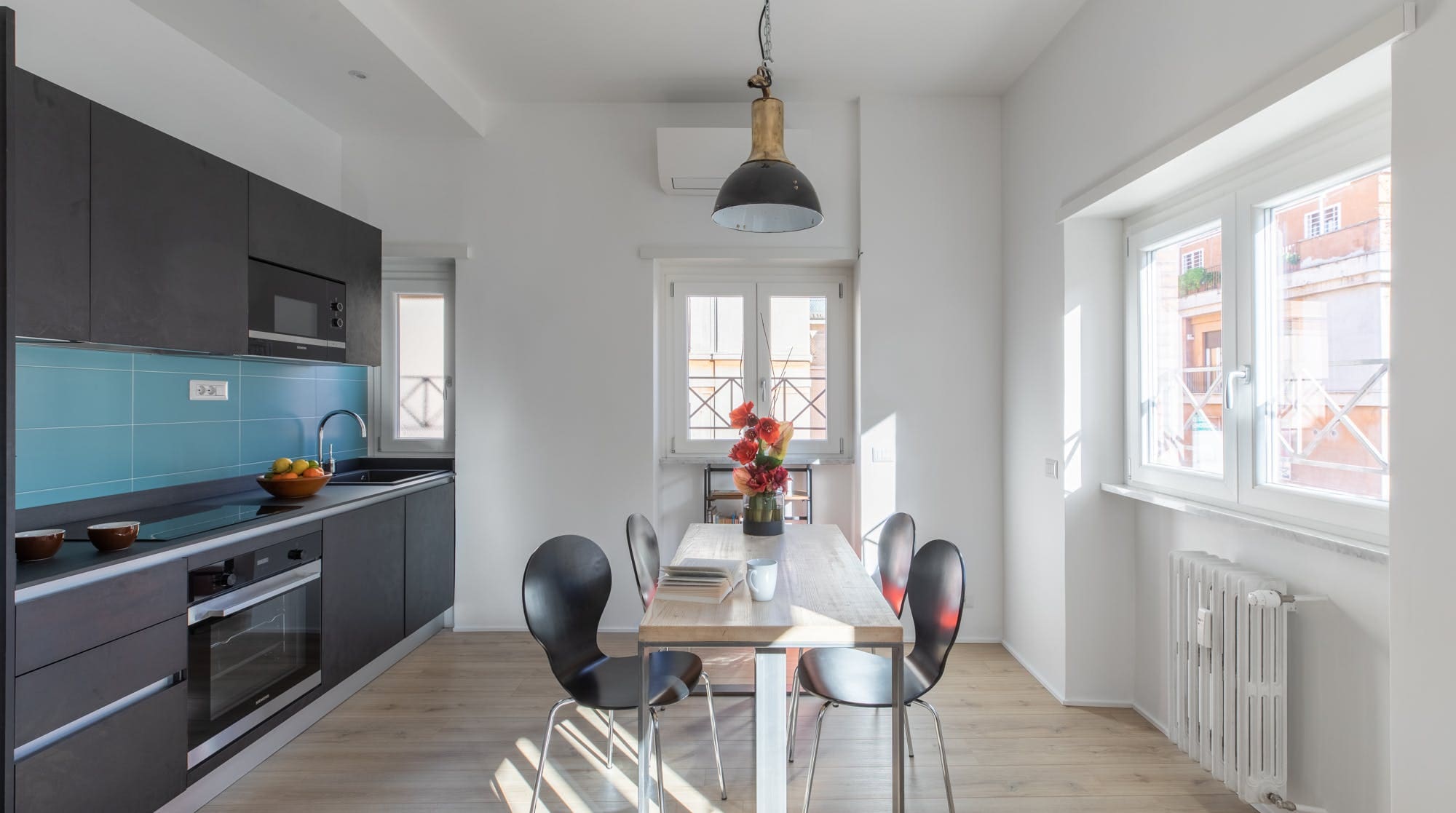 Casa Girasole Campo: Charming 2-Bedroom Apartment with Air-Con, Campo de’ Fiori