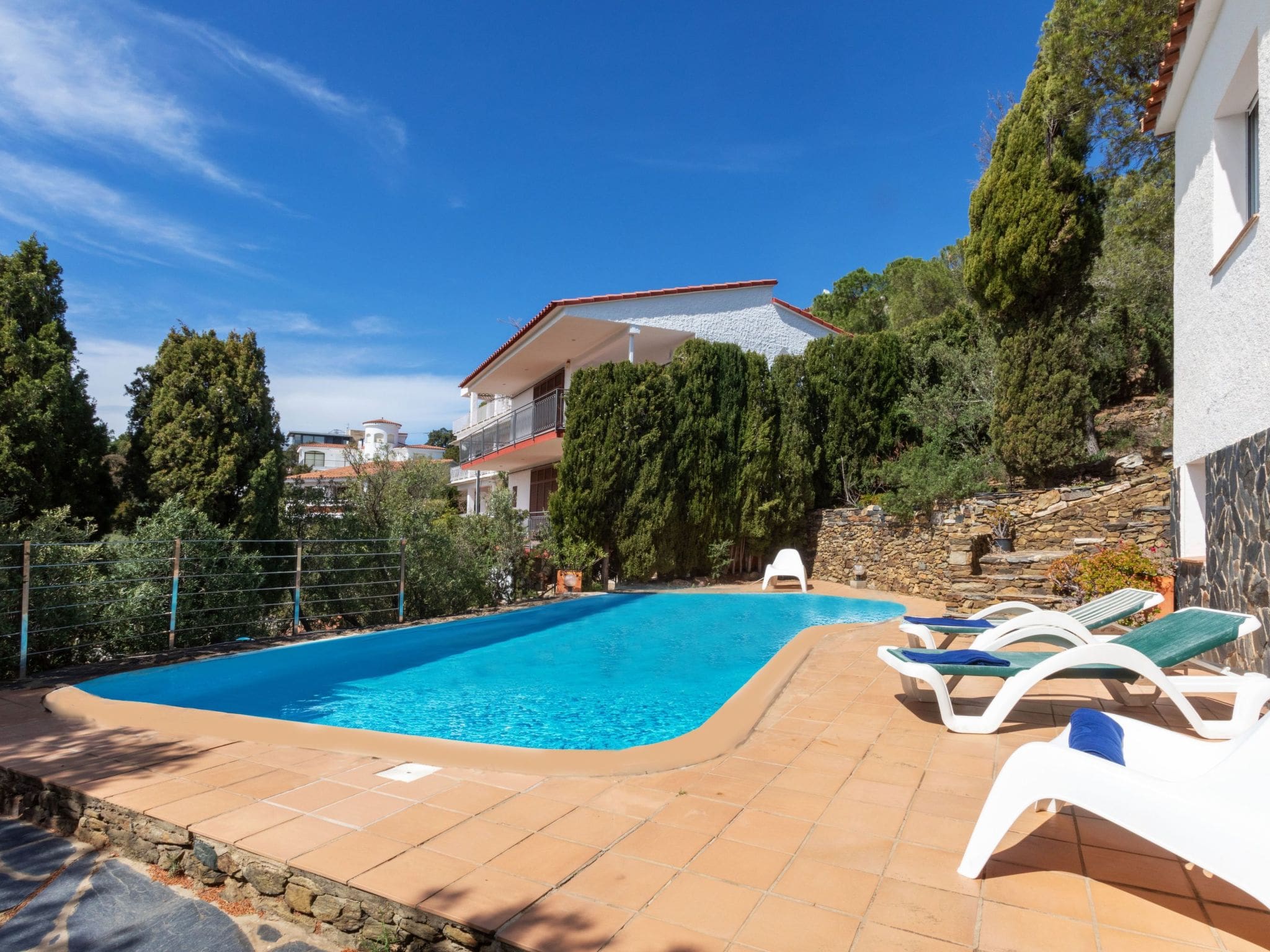 Casa Grifeu Llançà: Spectacular 5-Bedroom Mediterranean Villa with Private Pool and Garden Near Costa Brava Beach