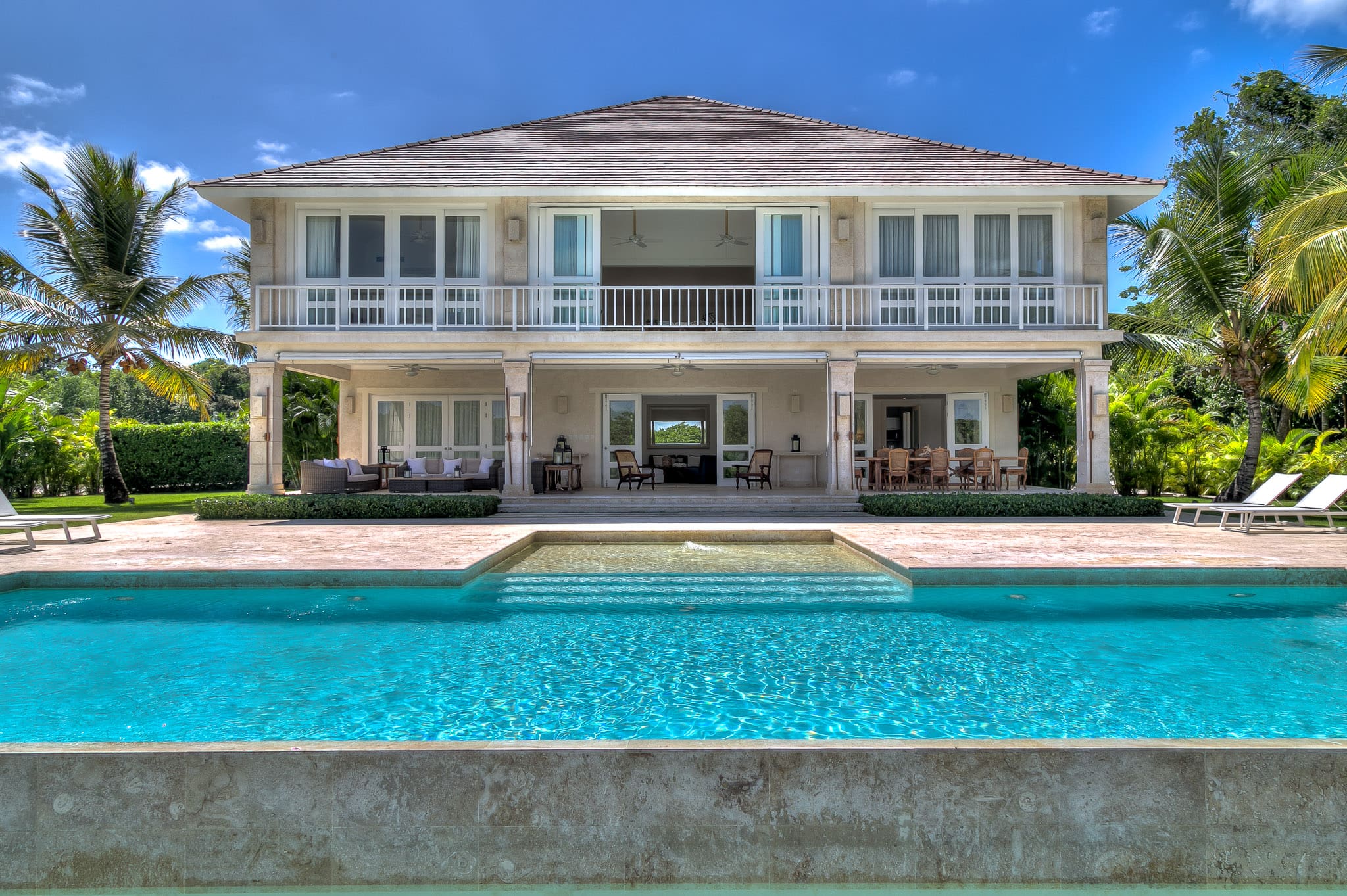 Casa Guayacán PuntaCana: Spacious 5-Bedroom Luxury Apartment with Seaview and Pool, Dominican Republic