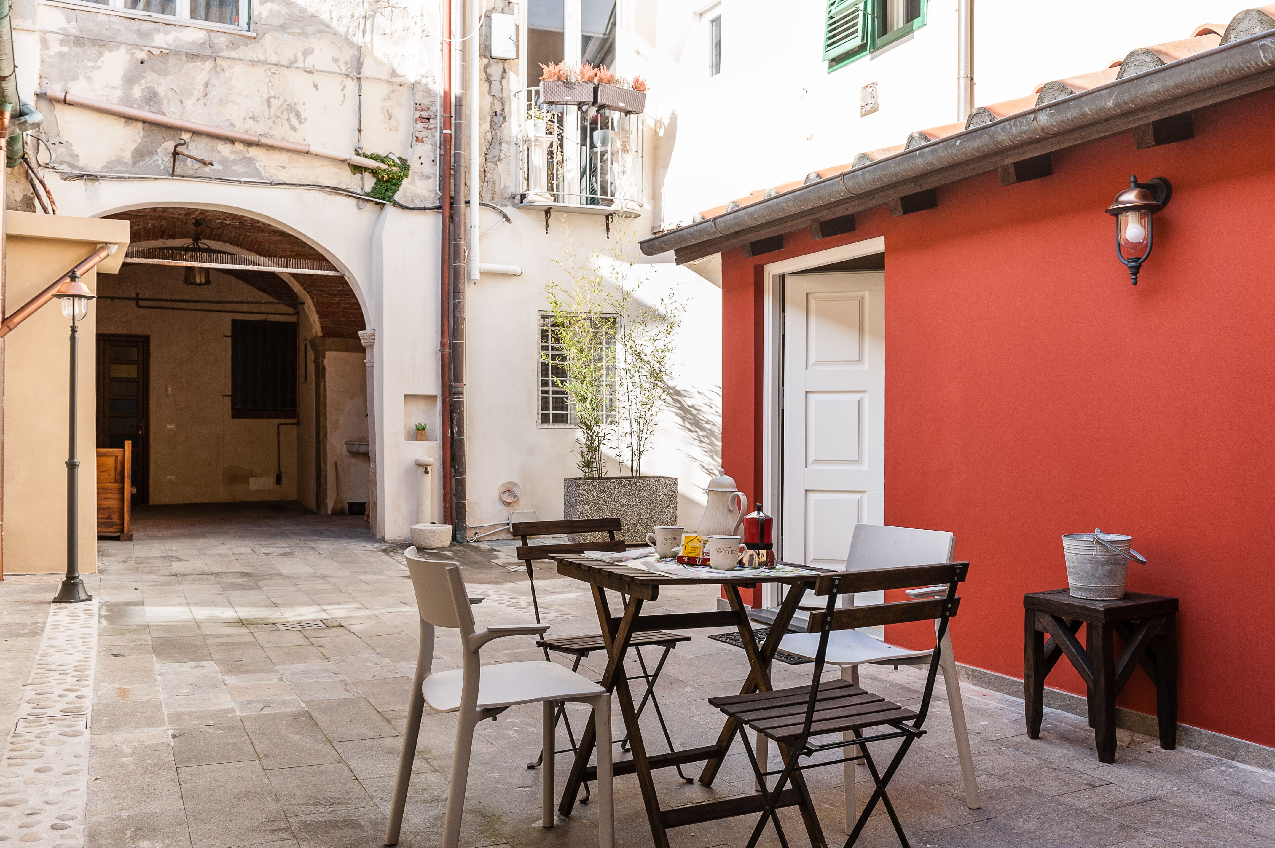 Casa Guinigi Lucca: Charming 1-Bedroom Apartment with Courtyard, Lucca