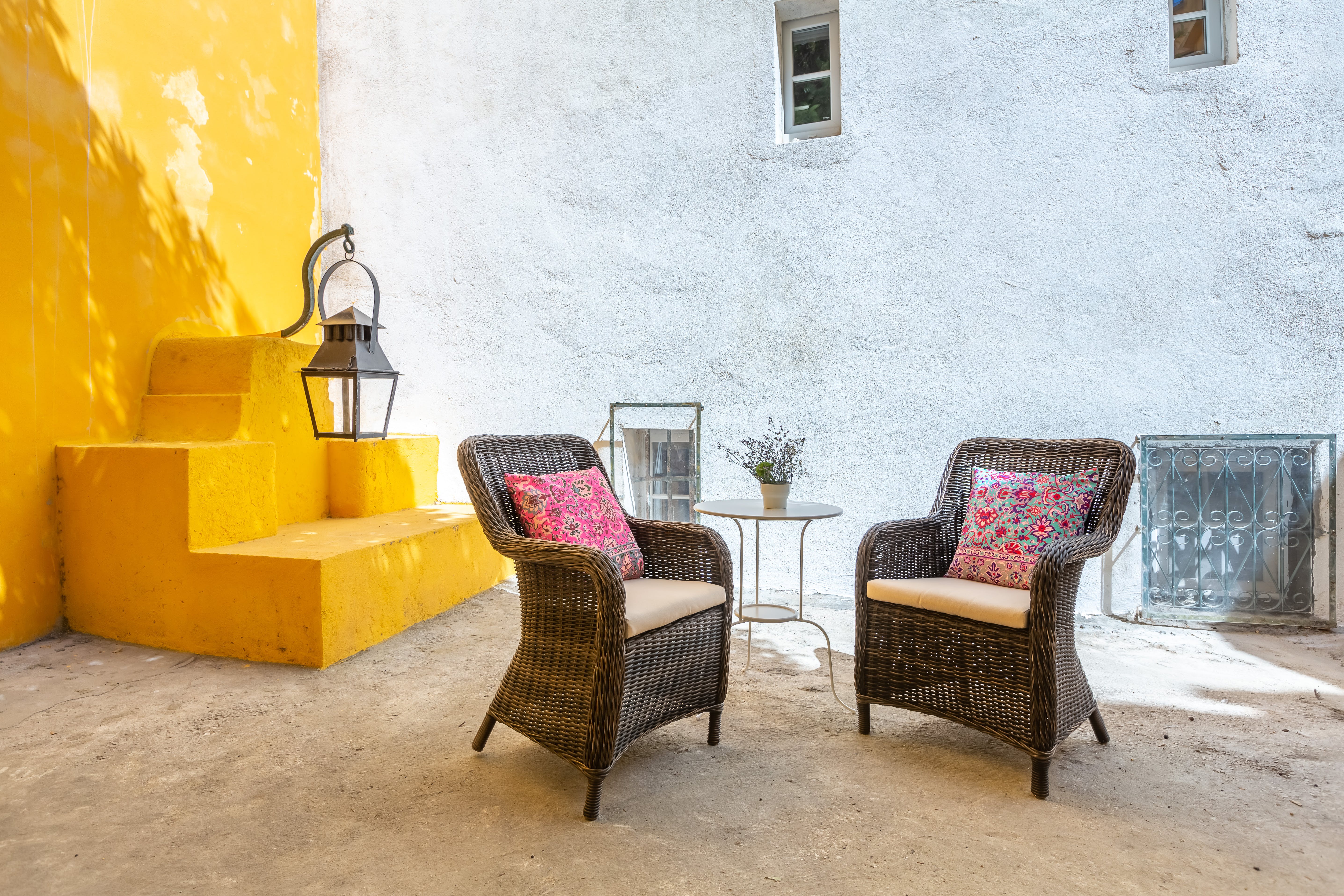 Casa Laranjeira São Vicente: Charming 3-Bedroom Apartment Rental with Seaviews in São Vicente Lisbon