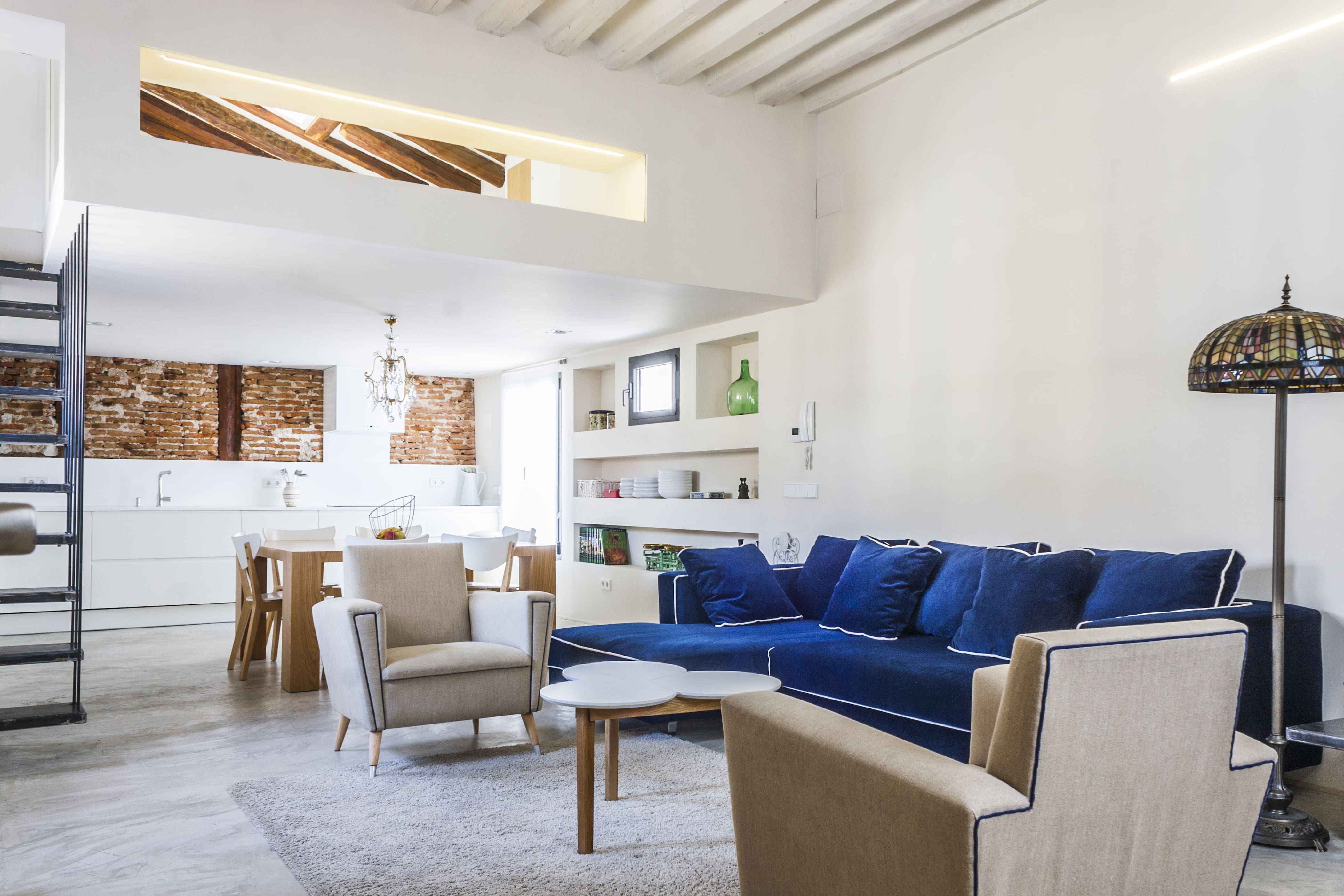 Casa Lepanto Madrid: Spacious 3-Bedroom Apartment Rental with Air Conditioning in Opera y Palacio Real, Madrid