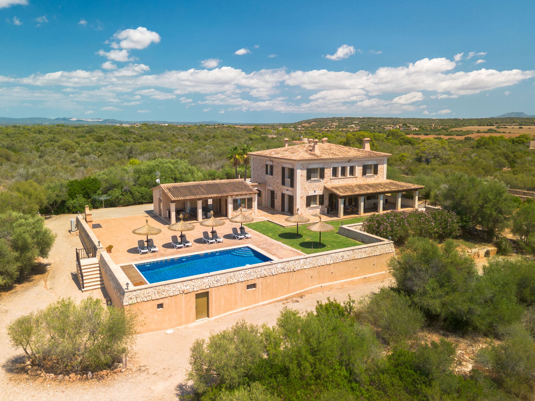 Casa Llevant Salines: Spectacular 4-Bedroom Detached Villa with Private Pool in Rural Mallorca Setting